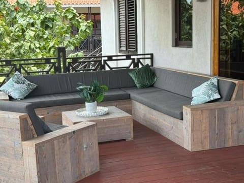 Balcony/Terrace, Seating area