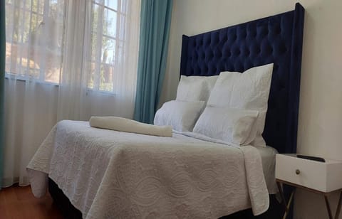 Nwans Lodge Bed and Breakfast in Roodepoort