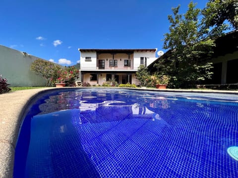 Azvlik House in Sacatepéquez Department