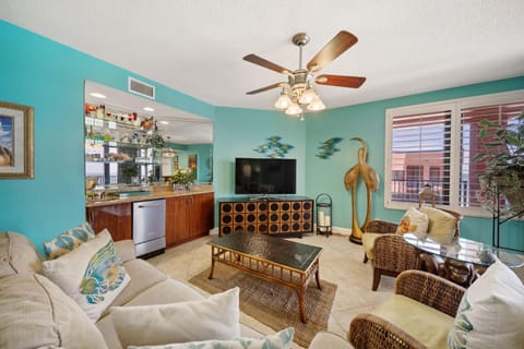 Four Seasons 901W by Current Tides Vacation Rentals Villa in Orange Beach