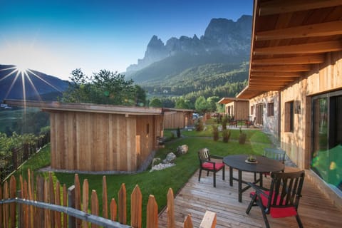 Property building, Garden view, Mountain view