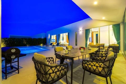 Modern 4 Bed Private Pool Villa - KH-B6 House in Nong Kae