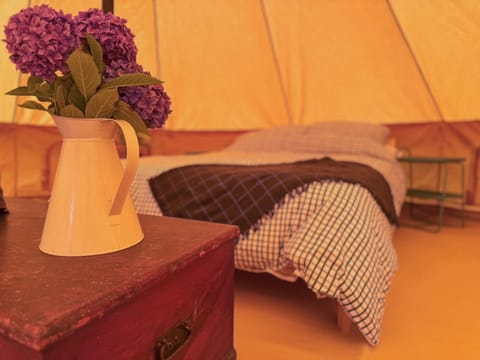 Fully Furnished Bell Tent Luxury tent in Saint Austell