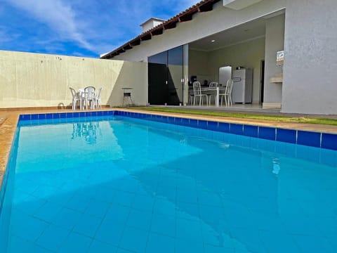 Hot Spring Bath, Swimming pool