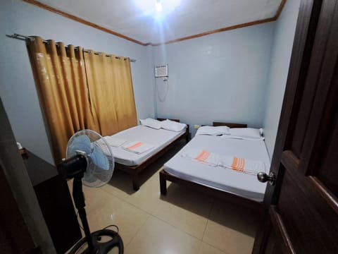 TheOrangeHouse - Vigan Villa Villa in Ilocos Region