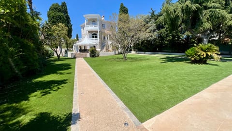 Garden, Garden view