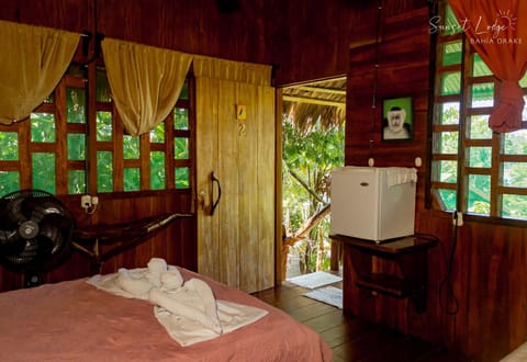 Sunset Lodge Alojamento de natureza in Bahia Drake