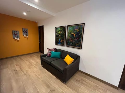 Dkcu 4 Estudios en Zona Viva Apartment in Guatemala City