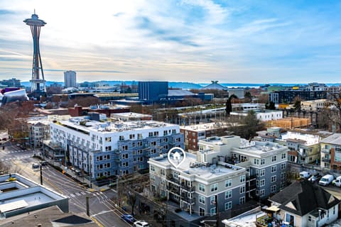 Property building, Day, Neighbourhood, Bird's eye view, City view