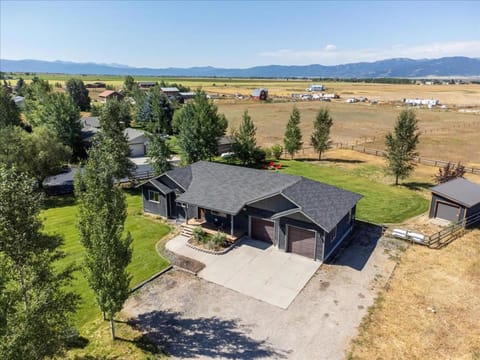 Targhee & Teton Getaway House in Driggs