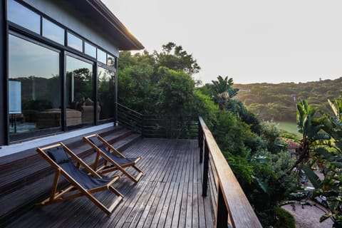 Balcony/Terrace, Mountain view