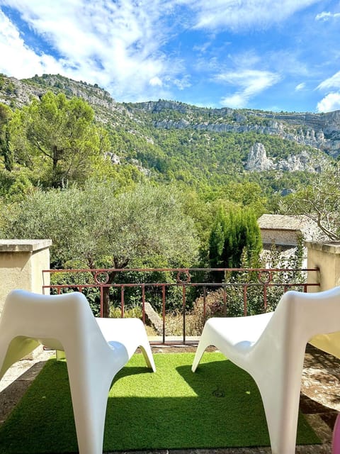 Patio, Spring, Day, Natural landscape, View (from property/room), Balcony/Terrace, Balcony/Terrace, Mountain view