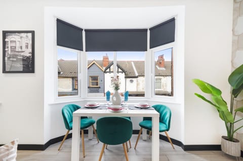 Stylish Yorkshire Gem - Sleeps 4 - Great Location Apartment in Selby