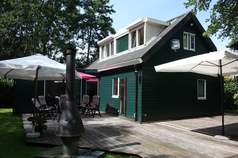 Holiday Home De Zuwe - Loosdrecht House in North Holland (province)