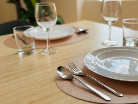 Food and drinks, Dining area