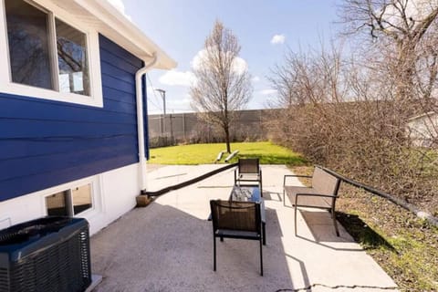 Patio, View (from property/room), Garden view