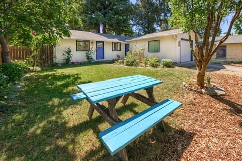 Patio, Garden, Garden view