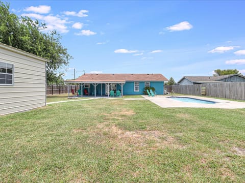 Just Beachy AP164 House in Aransas Pass