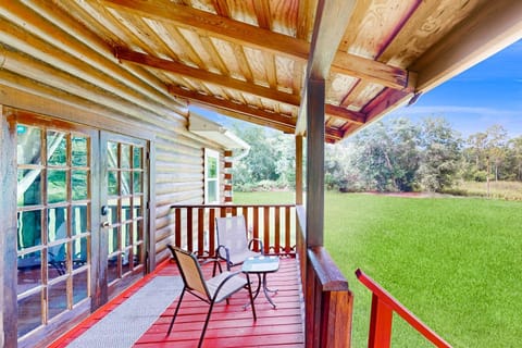 Stewart Lake Cabin House in Groveland