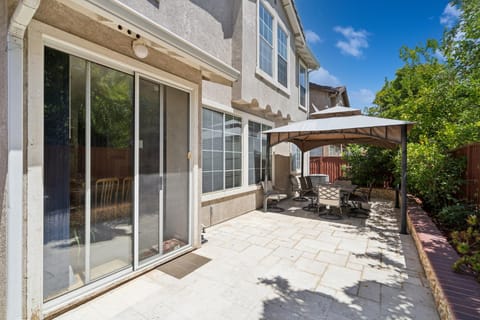 Sunny Serenity- Cozy Retreat in South San Jose Casa in Willow Glen