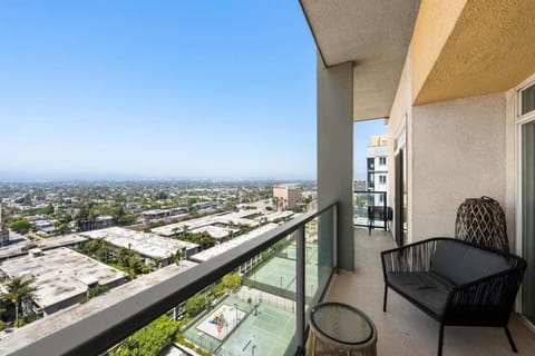 Seabreeze Sky Residence 3bd&2ba MDR Venice SM Apartment in Marina del Rey