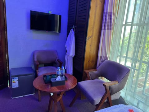 VVIP Single-Self contained Room Apartment hotel in City of Dar es Salaam