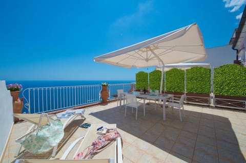 Day, Balcony/Terrace, Balcony/Terrace, Sea view, sunbed