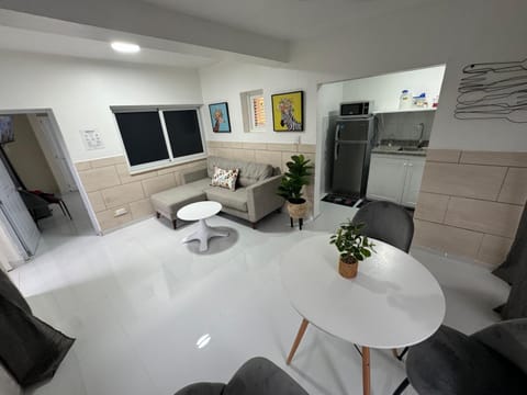 Kitchen or kitchenette, Living room, Seating area