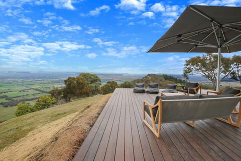 Eyrie House in Beechworth