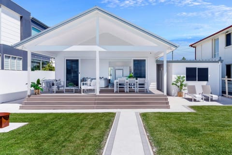 La Palma Beach House - Warilla House in Wollongong