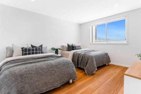 La Palma Beach House - Warilla House in Wollongong