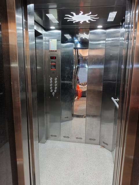 elevator