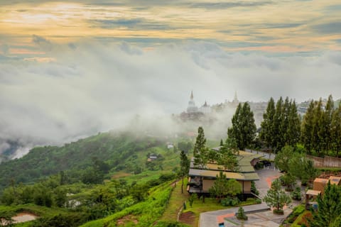 Landmark view, Mountain view