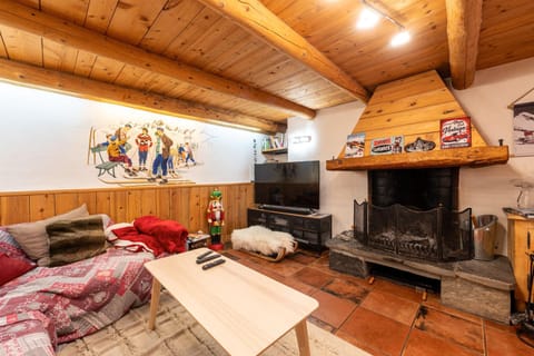 Chalet le Persan Courchevel 10 pl Chalet in Saint-Bon-Tarentaise