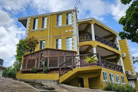 Property building, Balcony/Terrace