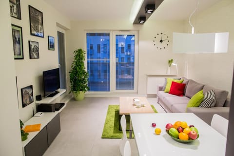 Mojito Apartments – Botanica Condo in Wroclaw