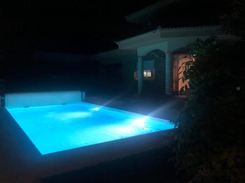 Maison avec piscine Vallcanera Villa in Selva