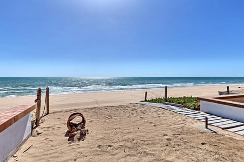 Sea view, sunbed