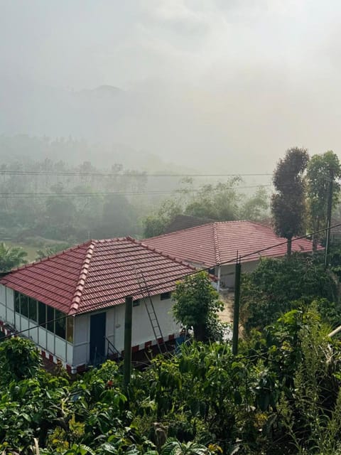 Coorg Heritage Hill View Resort Hotel in Madikeri