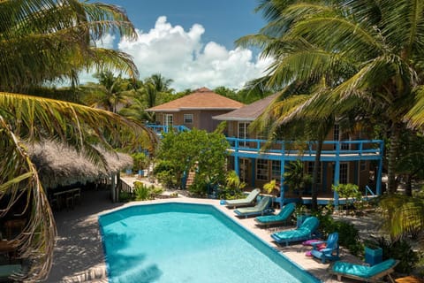 White Sands Cove G02-Romantic Partial Ocean View Suite 1 BR by Stay Floreo House in Corozal District