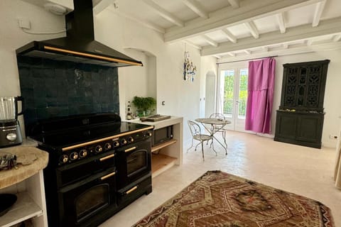 Dining area, oven, stove, kitchen