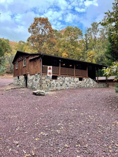 Cozy Log Cabin in Jim Thorpe Haus in Jim Thorpe