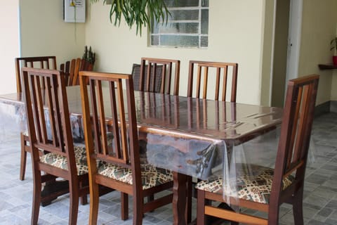 Seating area, Dining area, Breakfast