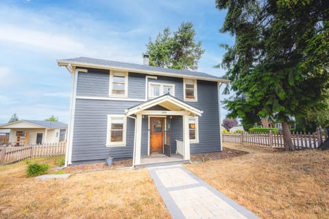 Peabody House - 1920s Cottage Haus in Port Angeles