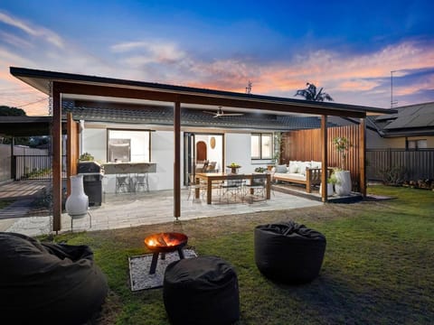 Lomani - Cabarita Beach House in Tweed Heads