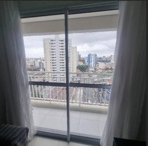 Flat 34m2 com varanda e 1 vaga de garagem - Avenida amador Bueno - Penha SP Apartment in Sao Paulo City