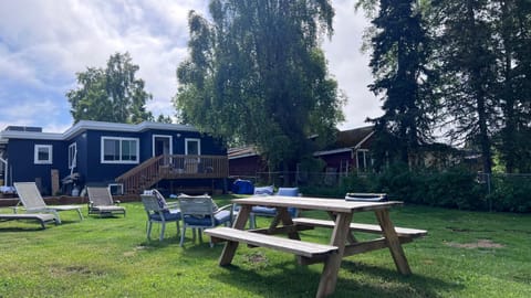 Midtown Outdoorsy Apartment Apartment in Spenard