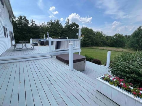 Patio, Day, Garden, View (from property/room), Balcony/Terrace, Garden view