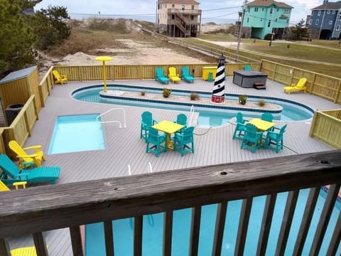 Rio Rodanthe Lazy River Kiddie Pool Oceanfront Elevator House in Outer Banks