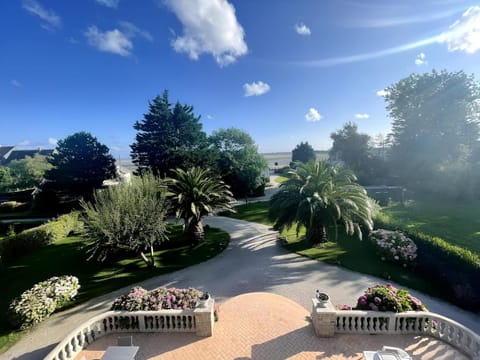 Garden view, Landmark view, Sea view